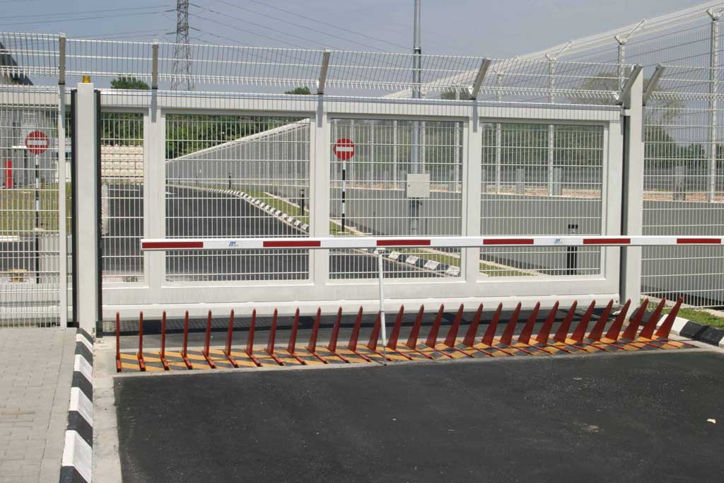 Sliding gate